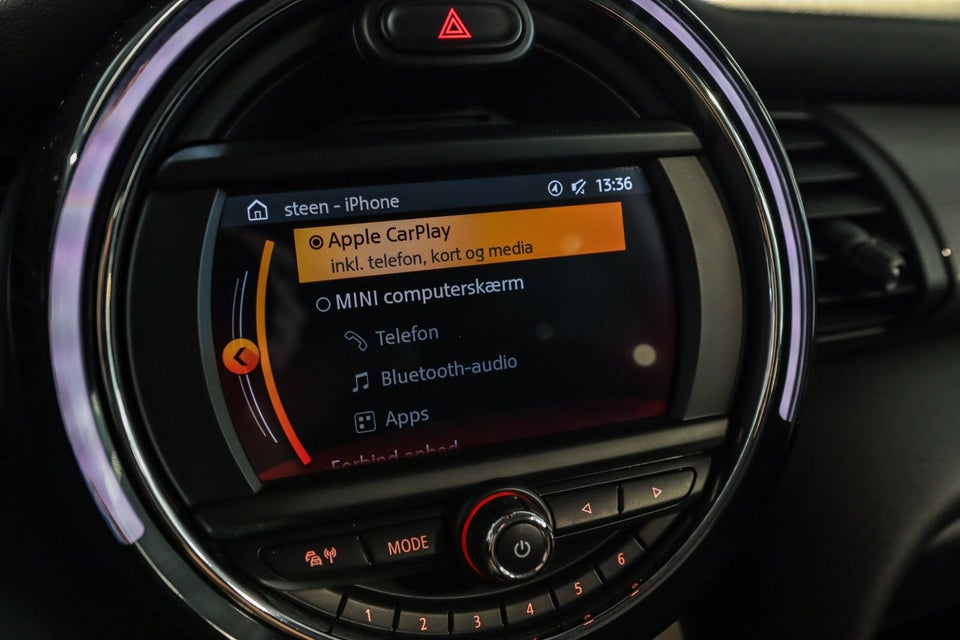 MINI Cooper 1,5 Essential Edition 5d