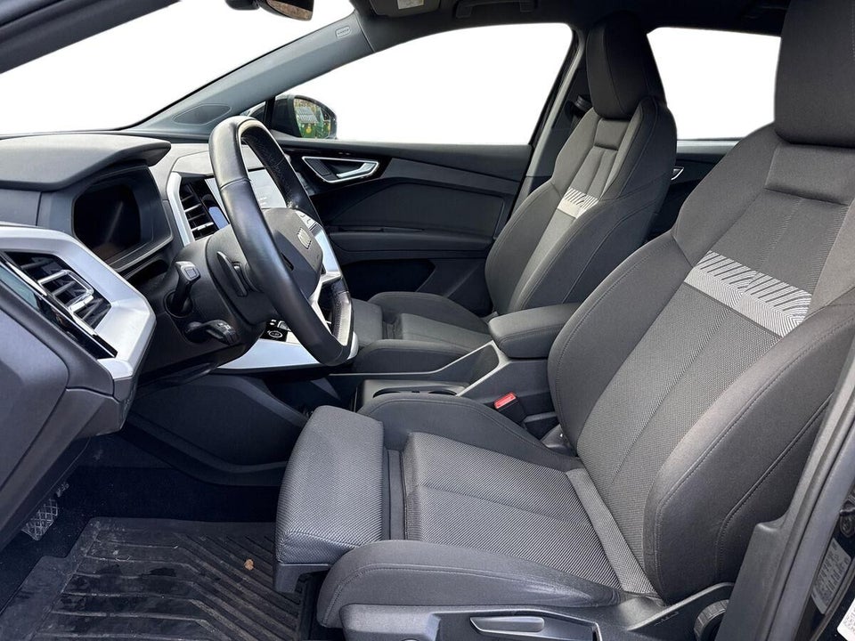 Audi Q4 e-tron 40 Advanced 5d