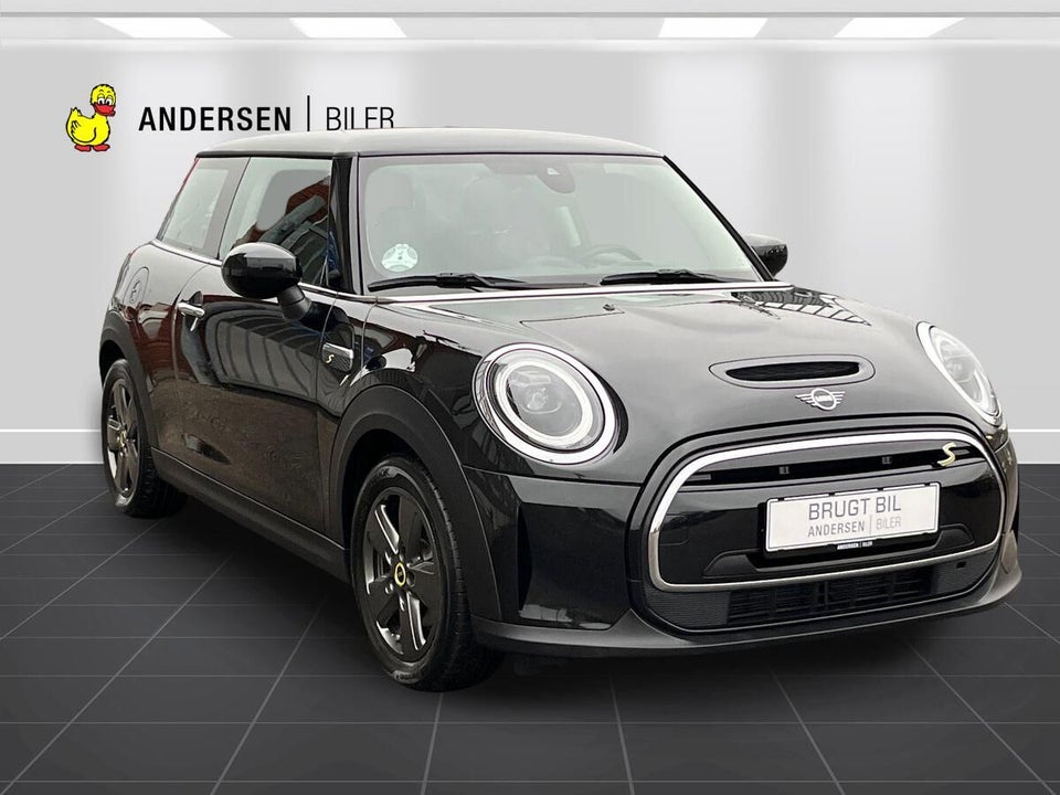 MINI Cooper SE Essential 3d