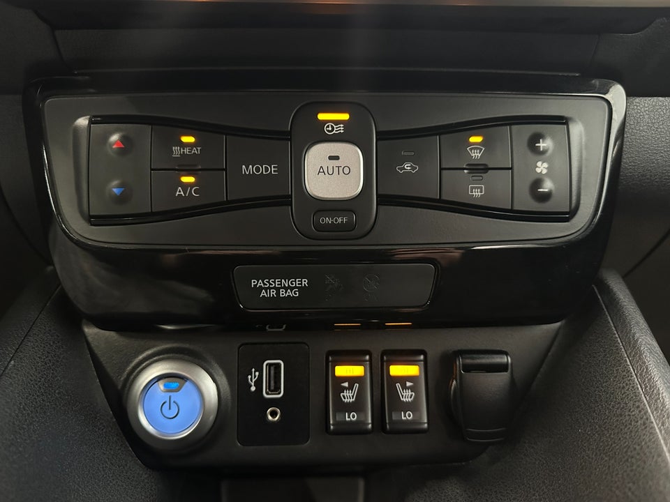 Nissan Leaf 40 N-Connecta 5d