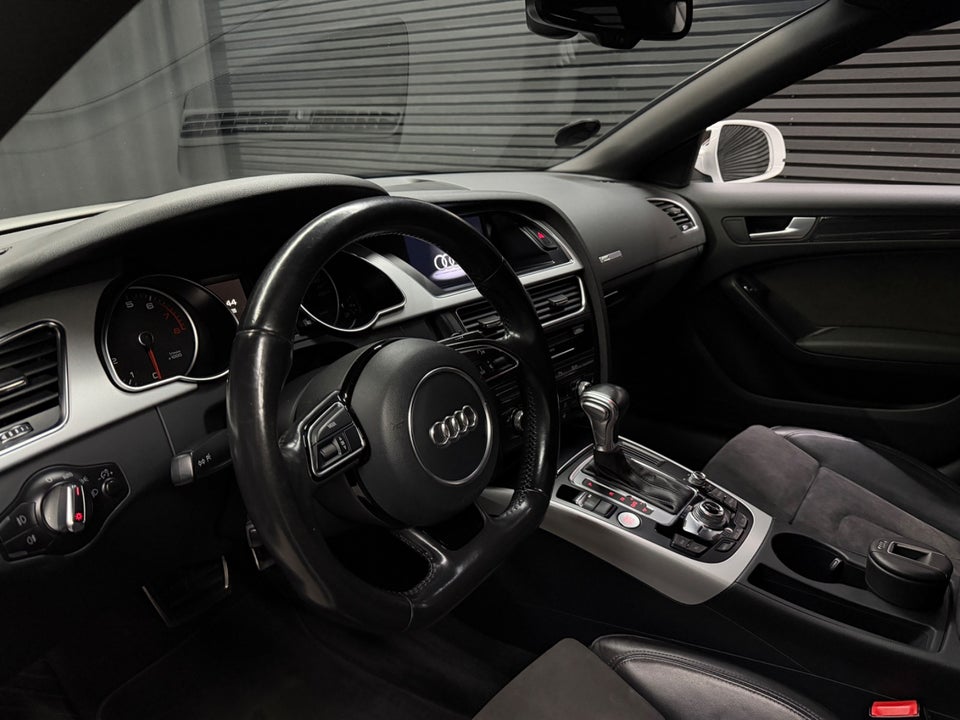Audi A5 1,8 TFSi 144 S-line Sportback Multitr. 5d