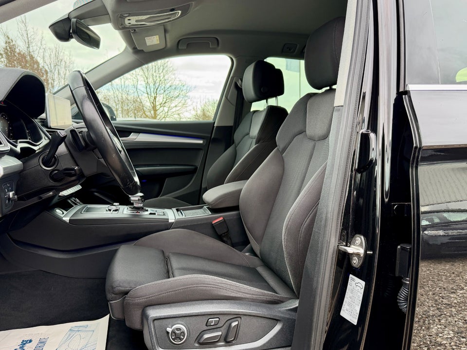 Audi Q5 55 TFSi e Sport Prestige Tour quattro S-tr. 5d