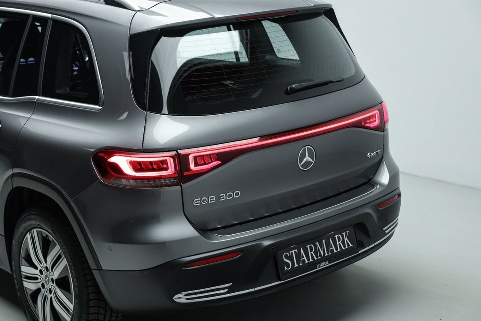 Mercedes EQB300 Progressive 4Matic Van 5d