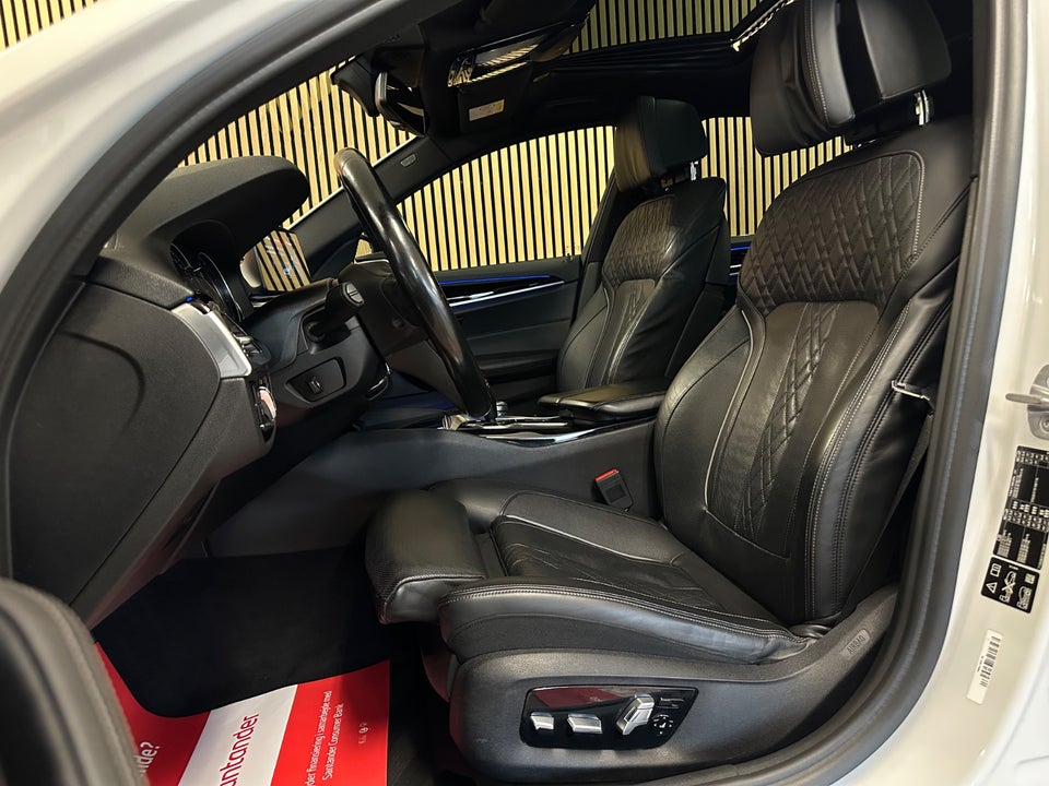 BMW 530d 3,0 Sport Line xDrive aut. 4d