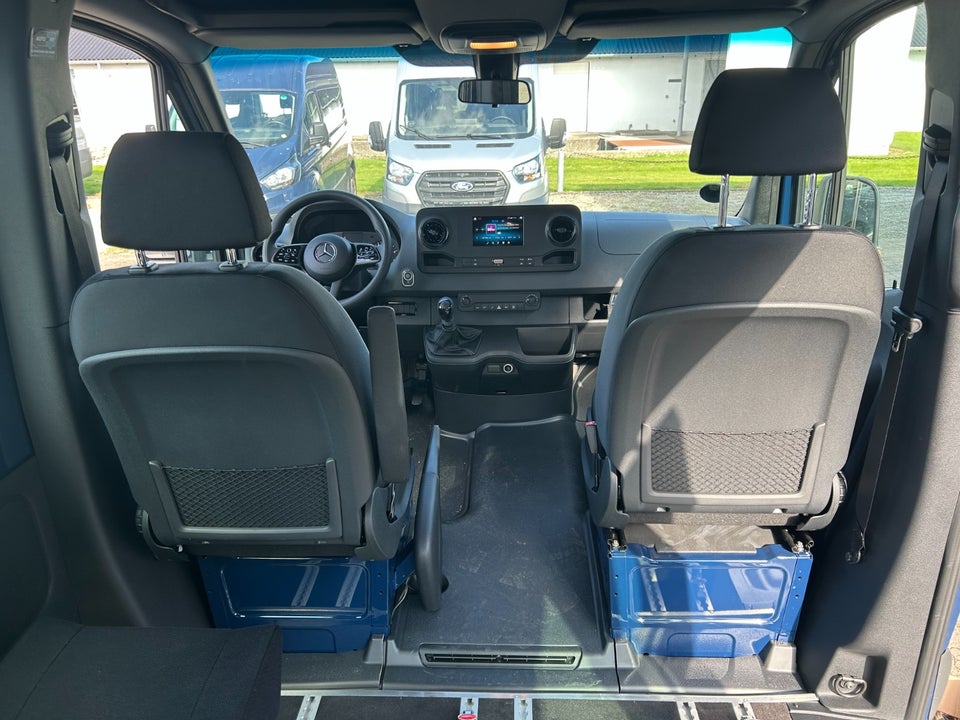 Mercedes Sprinter 211 2,0 CDi A1 Tourer RWD