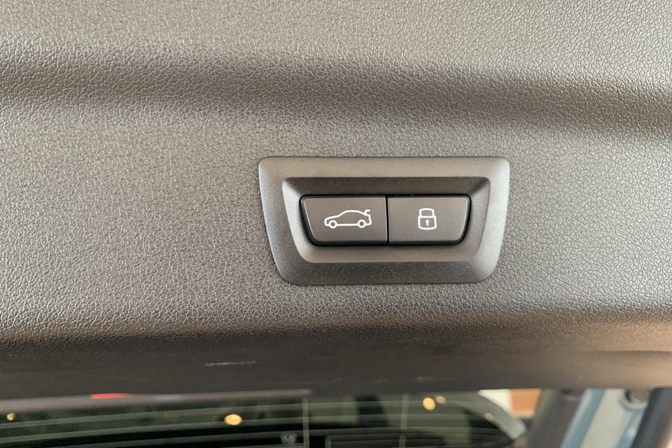 BMW iX1 eDrive20 M-Sport 5d