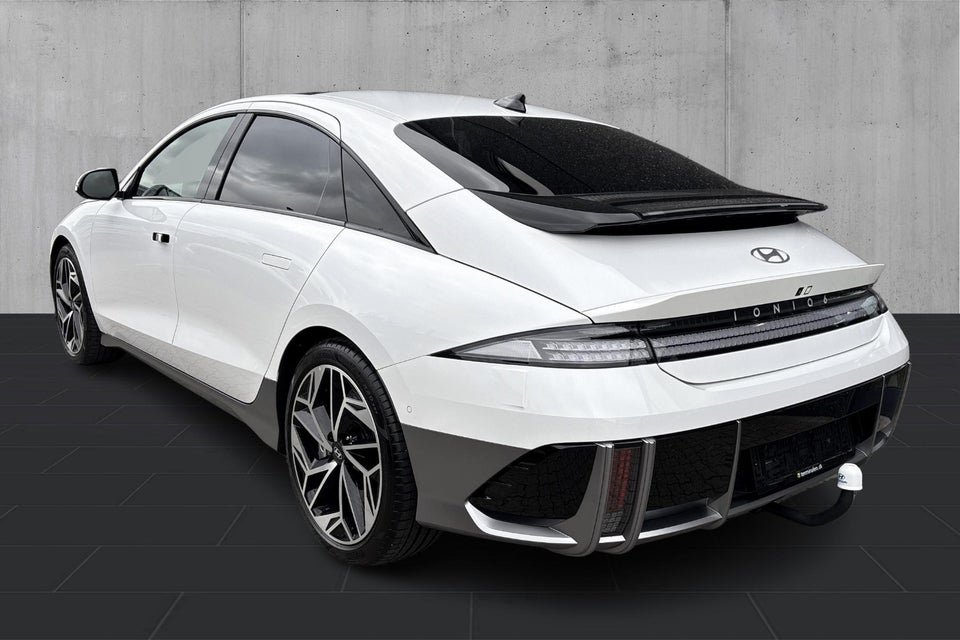 Hyundai Ioniq 6 77 Ultimate AWD 4d
