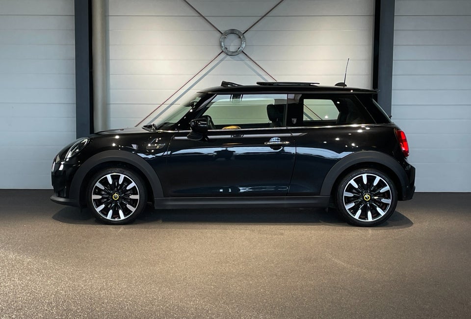 MINI Cooper SE Yours Trim 3d
