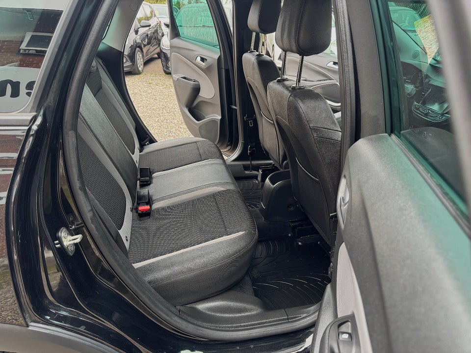 Opel Crossland X 1,2 T 110 Innovation 5d