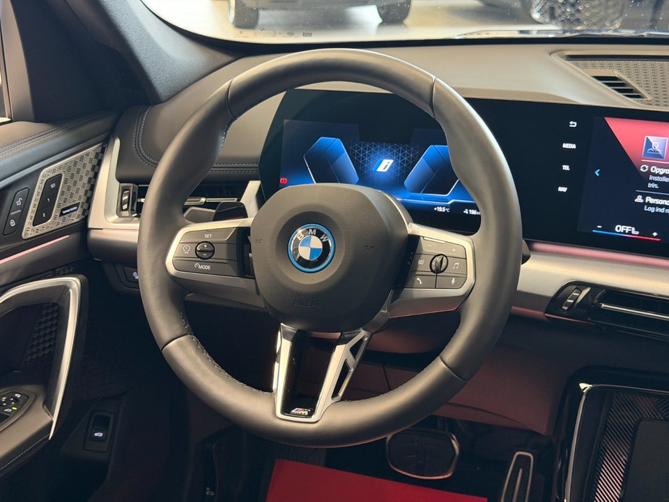BMW iX1 xDrive30 M-Sport 5d