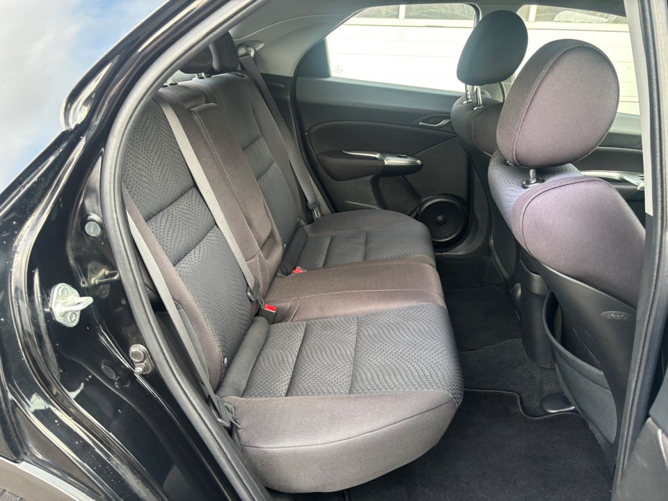 Honda Civic 1,8 Sport 5d