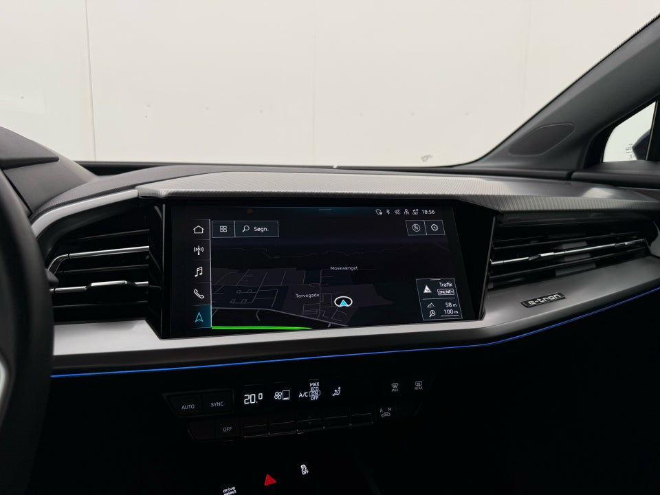 Audi Q4 e-tron 45 Advance quattro 5d