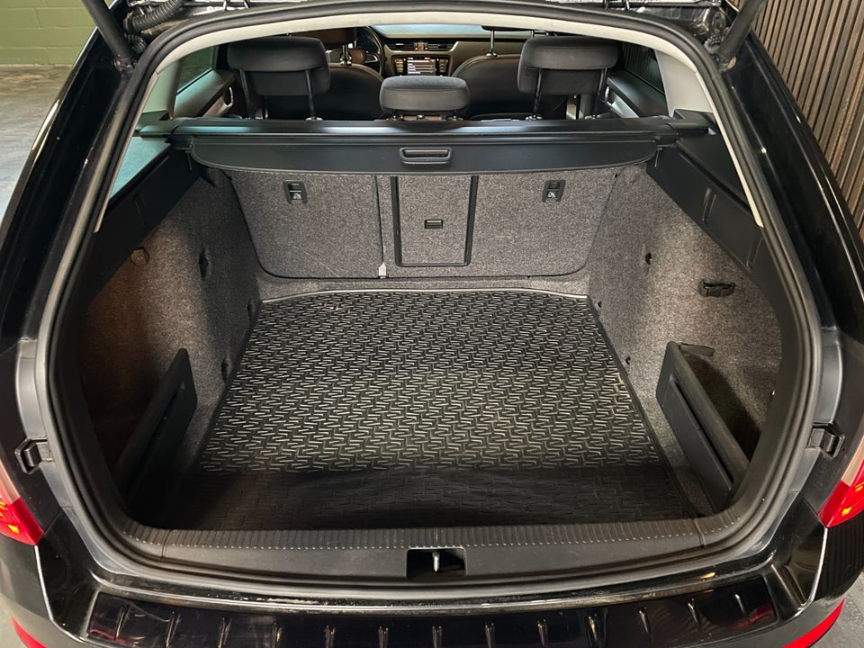 Skoda Octavia 1,4 TSi 150 Ambition Combi 5d