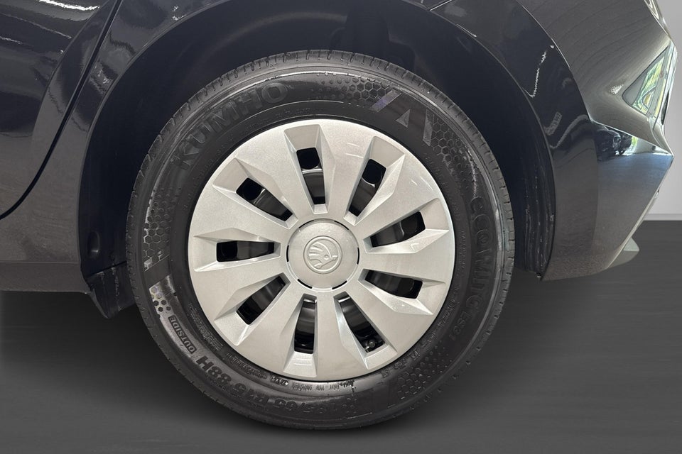 Skoda Fabia 1,0 MPi 80 Essence 5d
