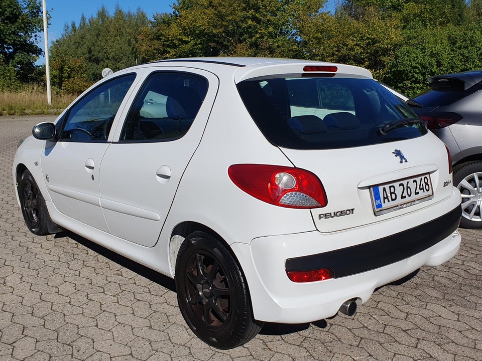 Peugeot 206+ 1,4 HDi 68 Generation+ 5d