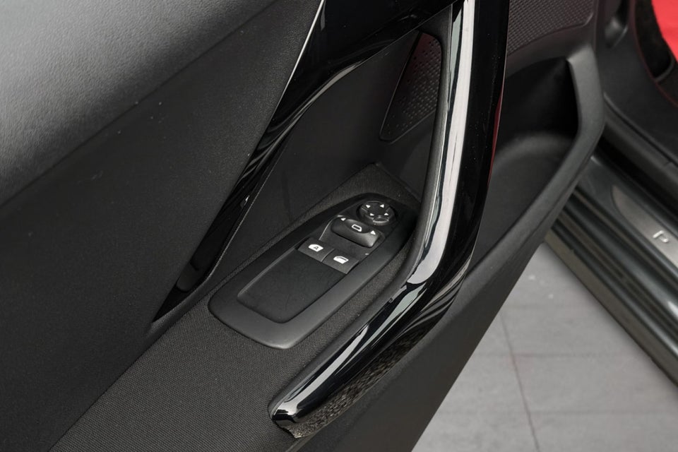 Peugeot 208 1,6 BlueHDi 100 Active 5d