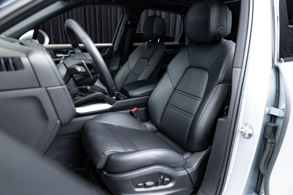 Porsche Cayenne 3,0 E-Hybrid Tiptr. 5d
