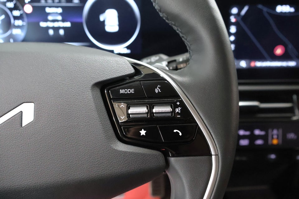 Kia Niro 64 EV Upgrade 5d