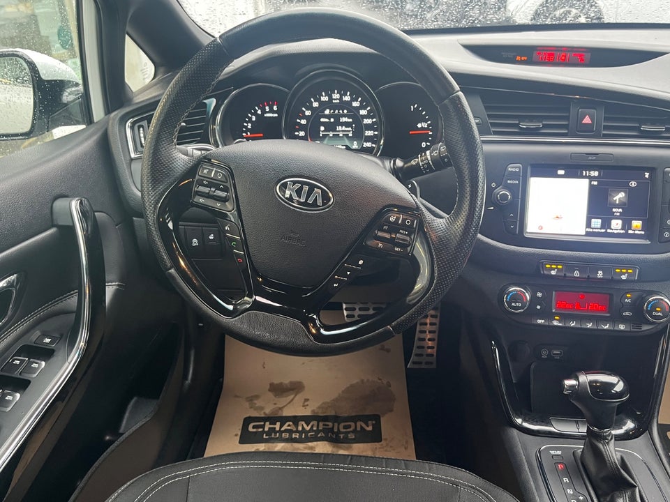 Kia Ceed 1,6 CRDi 136 GT-Line Attraction SW DCT 5d