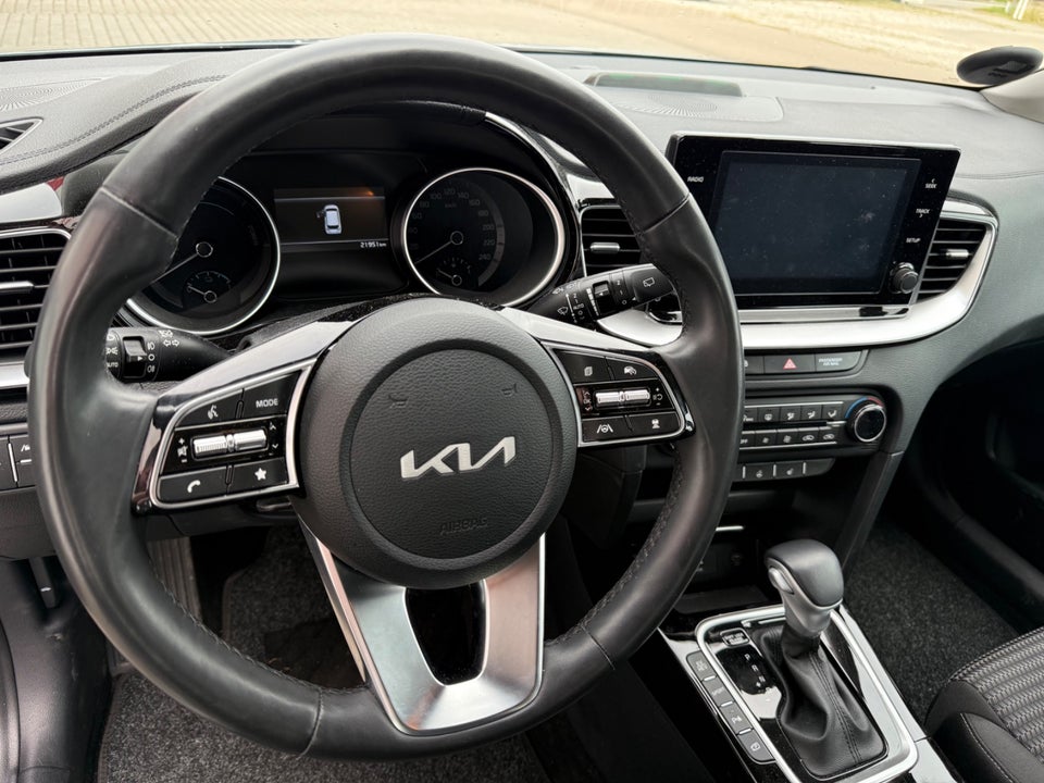 Kia Ceed 1,6 PHEV Prestige SW DCT 5d