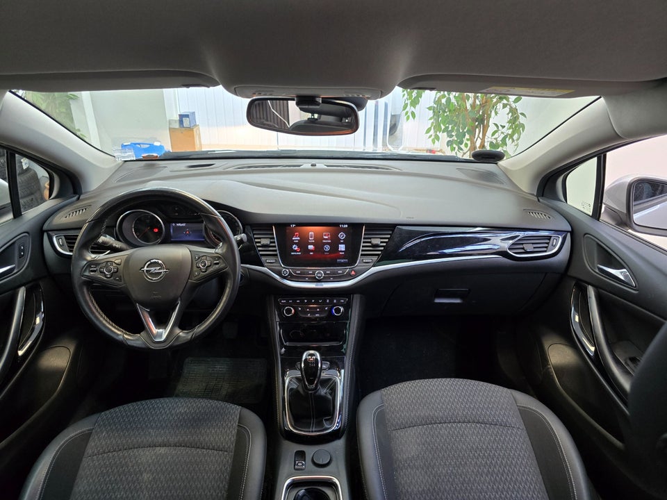 Opel Astra 1,4 T 150 Innovation 5d