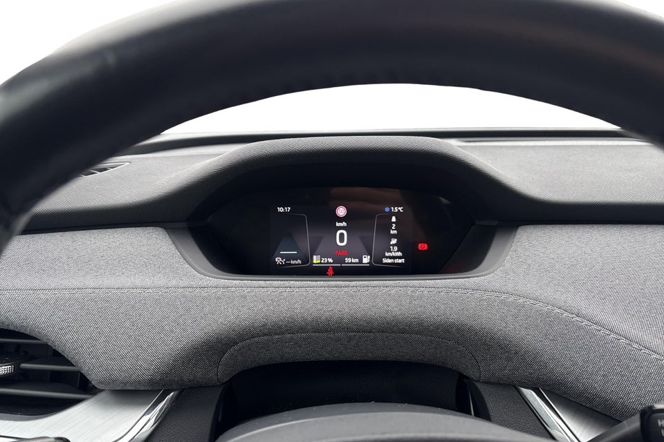 Skoda Enyaq 60 iV Plus 5d