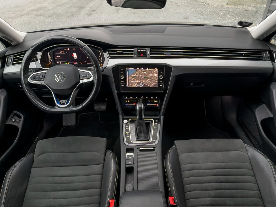 VW Passat 1,4 GTE High Variant DSG 5d