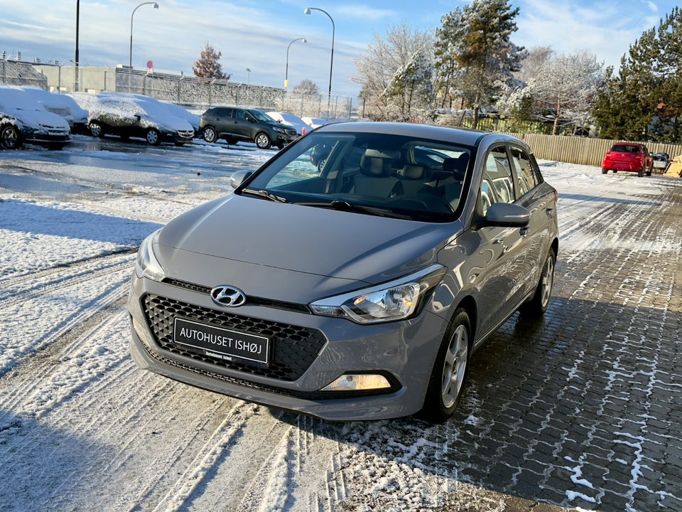 Hyundai i20 1,25 Trend 5d