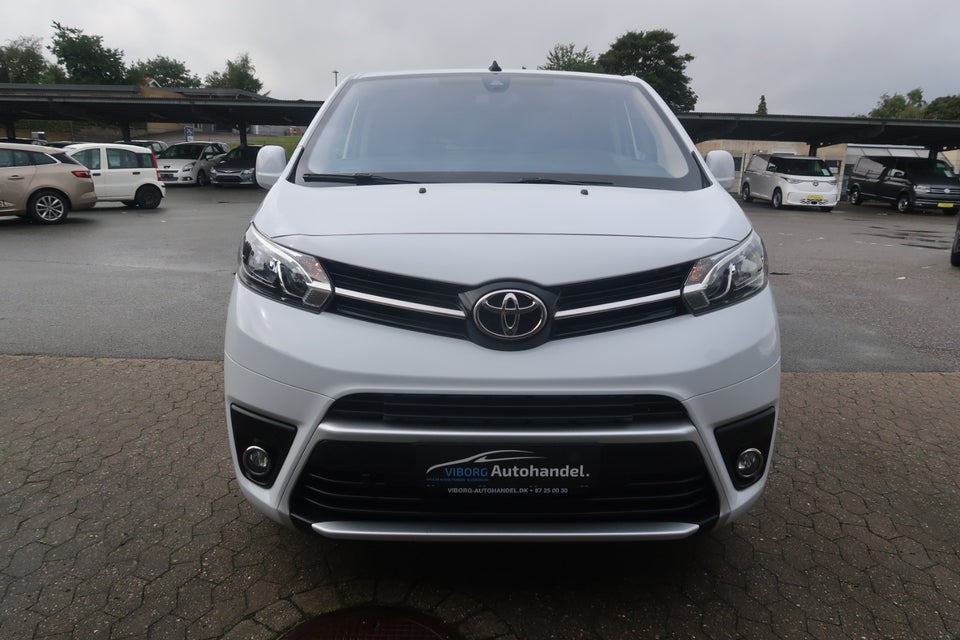 Toyota ProAce Verso 75 Long Shuttle 5d