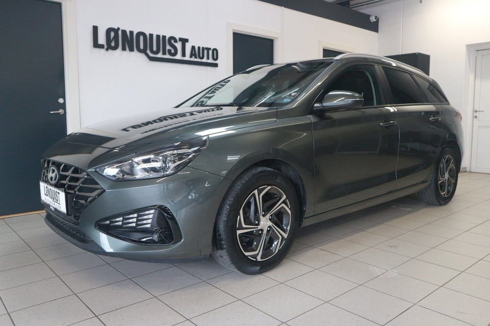 Hyundai i30 1,0 T-GDi Essential stc. DCT 5d