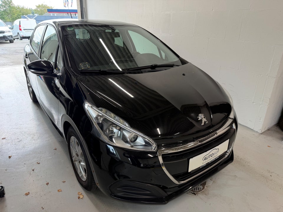 Peugeot 208 1,6 BlueHDi 100 Envy 5d