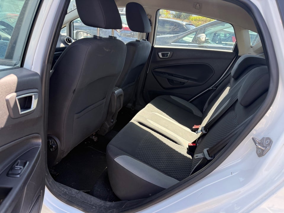 Ford Fiesta 1,0 SCTi 100 Titanium X 5d