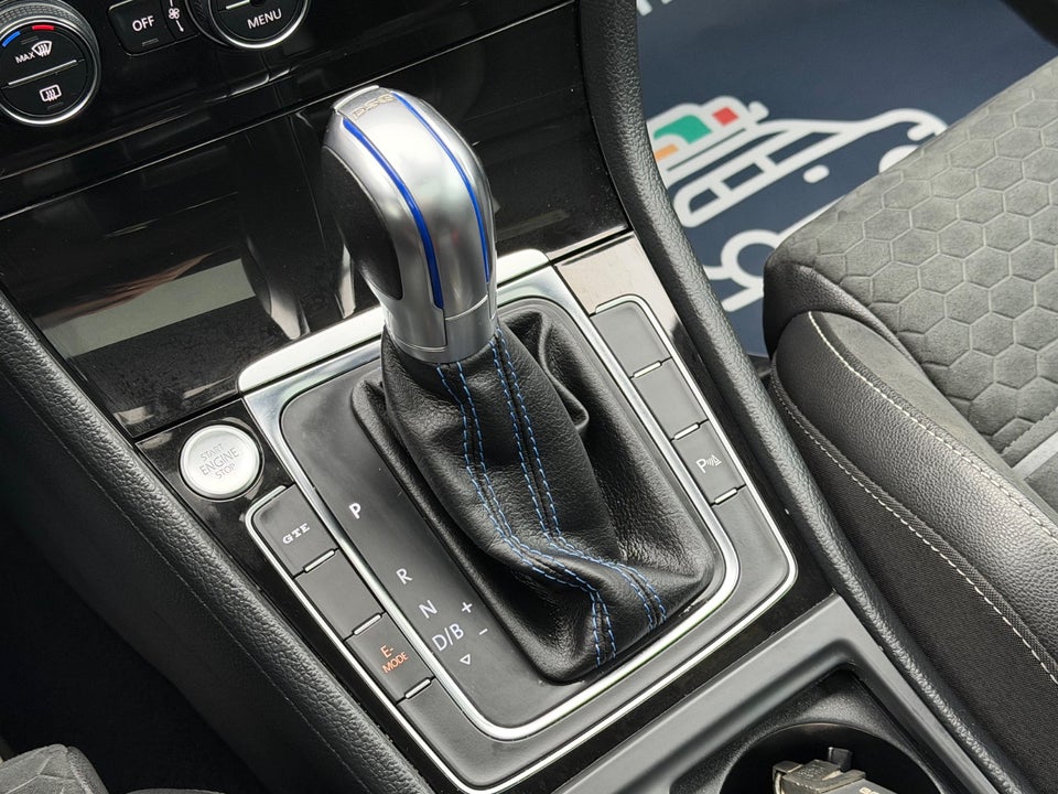 VW Golf VII 1,4 GTE DSG 5d