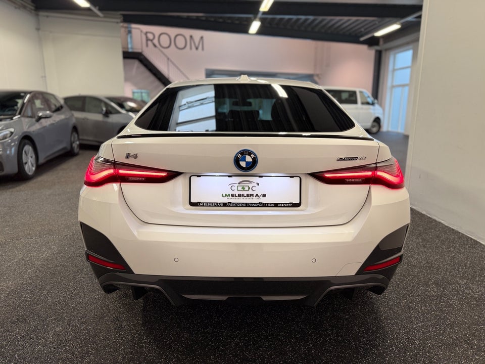 BMW i4 eDrive40 Fully Charged M-Sport 5d