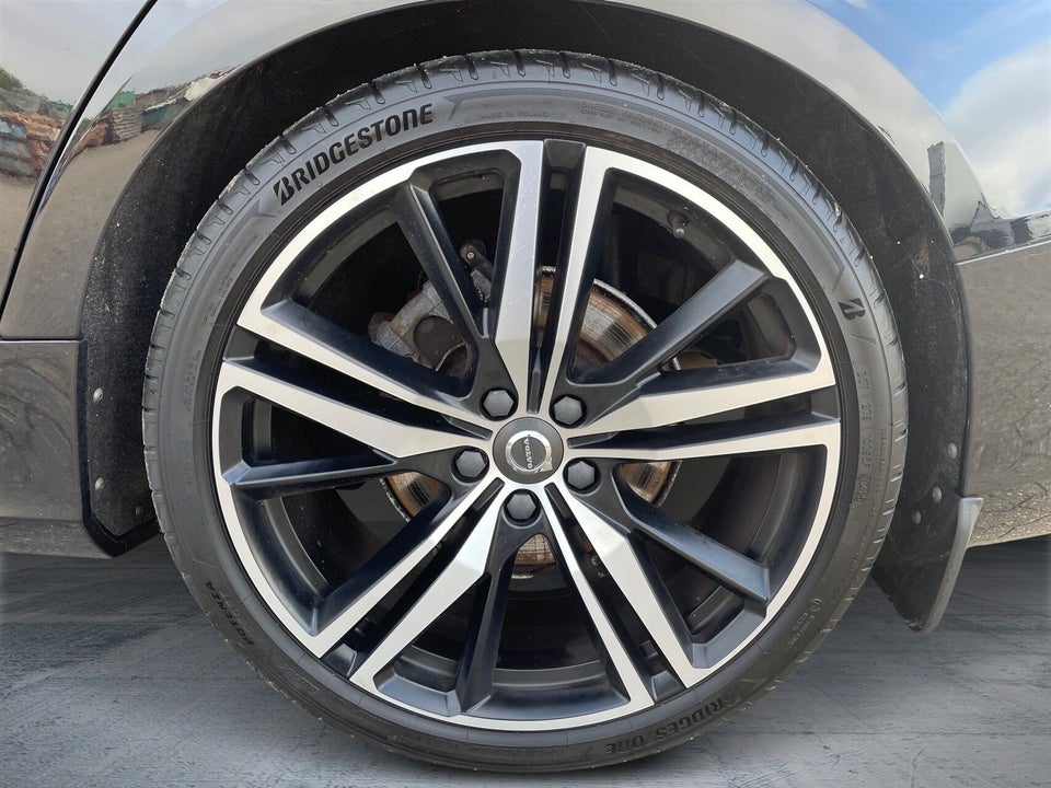 Volvo V60 2,0 D4 190 R-Design aut. 5d