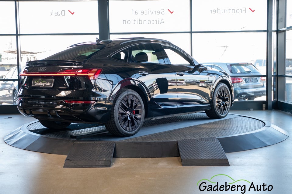 Audi Q8 e-tron 55 S-line Sportback quattro 5d