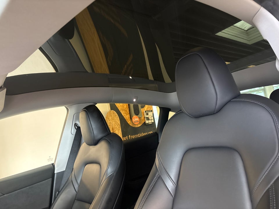 Tesla Model Y Performance AWD 5d