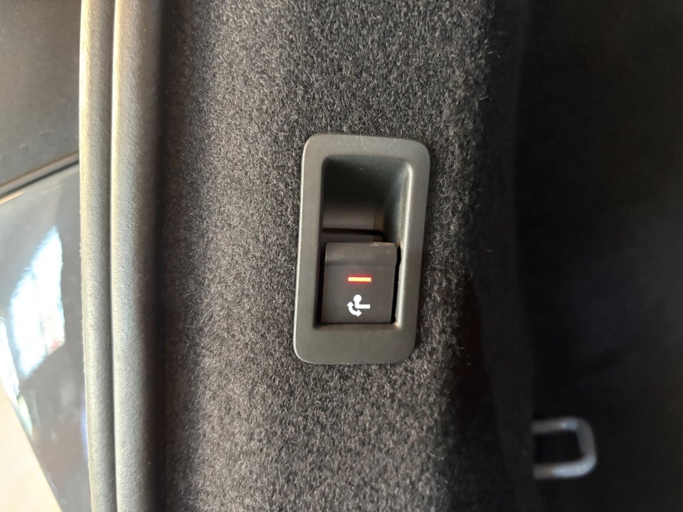 Audi Q4 e-tron 40  5d