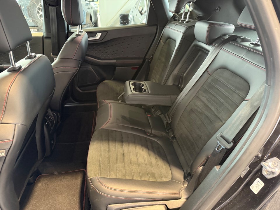 Ford Kuga 2,5 PHEV ST-Line X CVT 5d