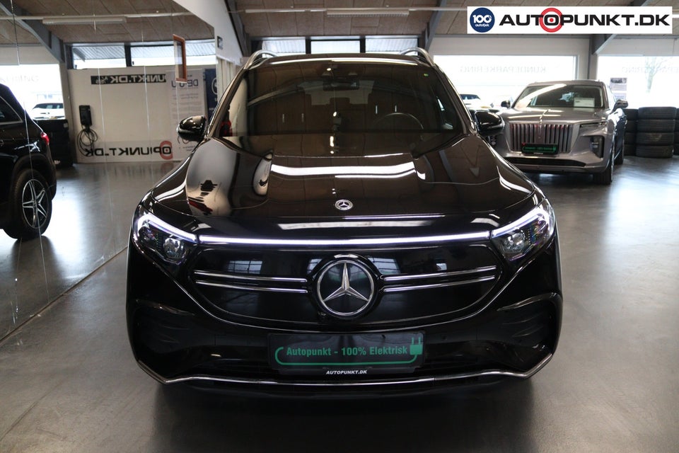 Mercedes EQB250 AMG Line 5d