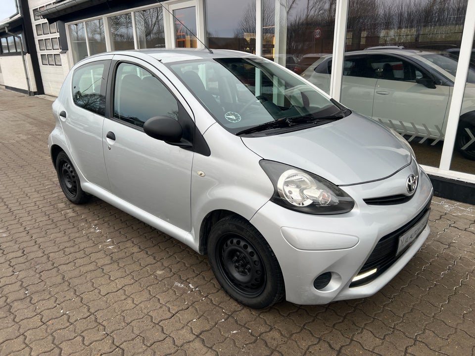 Toyota Aygo 1,0 VVT-i T1 5d