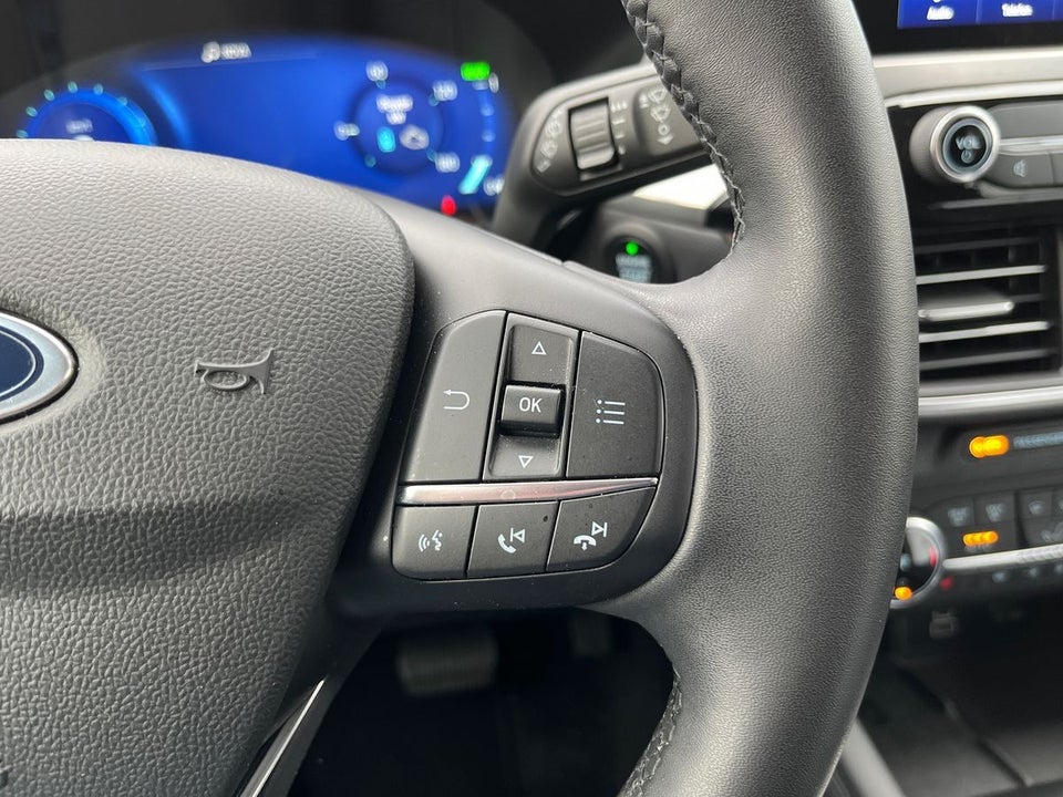 Ford Kuga 2,5 PHEV Titanium X CVT 5d