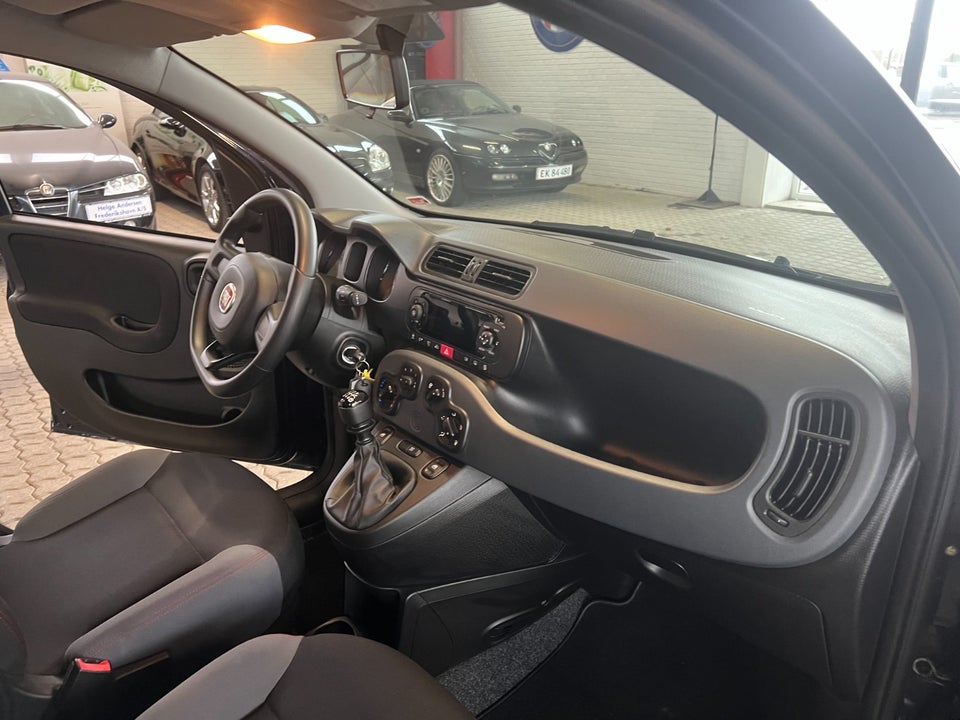 Fiat Panda 1,0 Anniversario 5d