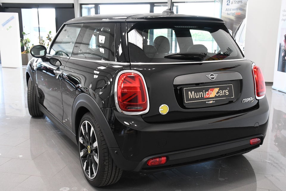 MINI Cooper SE Trim XL 3d