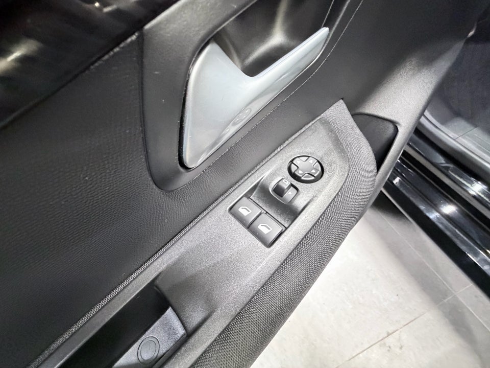 Peugeot 208 1,2 PureTech 100 Active+ 5d