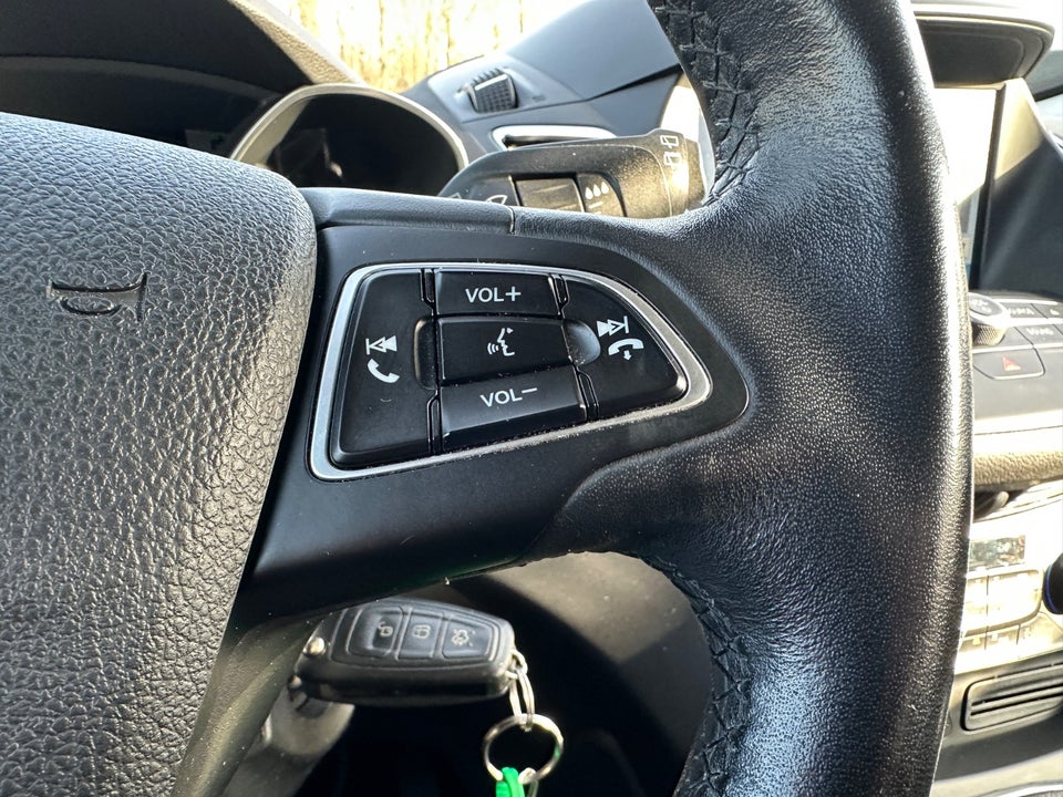 Ford C-MAX 1,5 TDCi 120 Titanium Van 5d