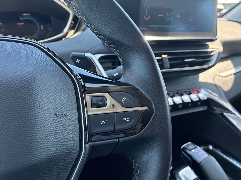 Peugeot 3008 1,6 Hybrid Allure Pack EAT8 5d