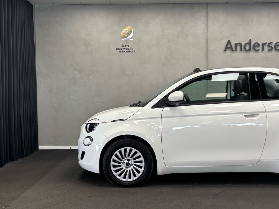 Fiat 500e 42 Icon Cabrio 2d
