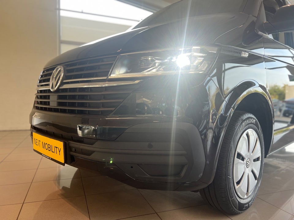 VW Transporter 2,0 TDi 150 Kassevogn DSG lang