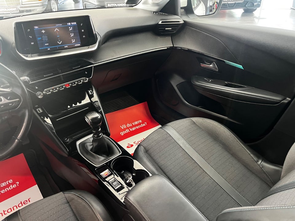 Peugeot 208 1,2 PureTech 100 Allure 5d